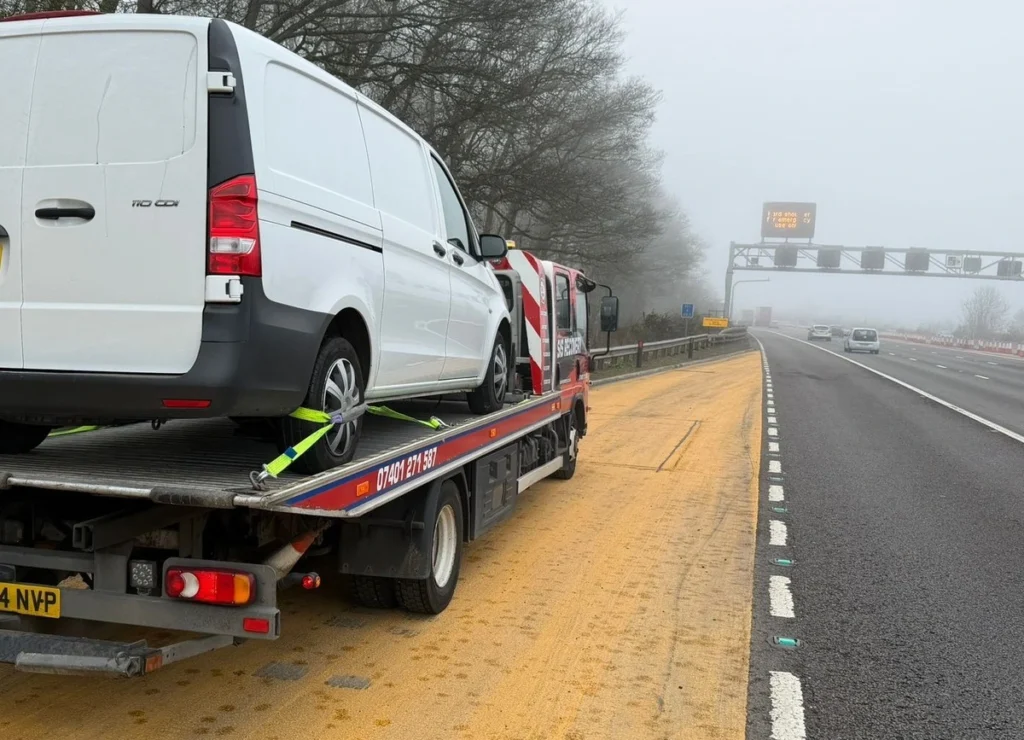 car breaks down on motorway Luton
