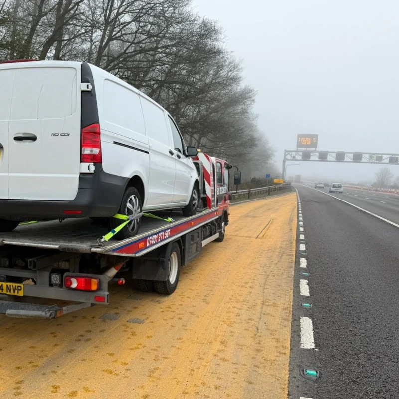 car breaks down on motorway Luton