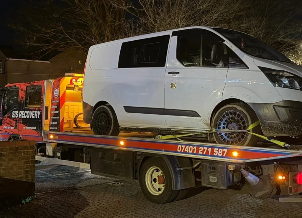 van transport from dunstable to milton keynes