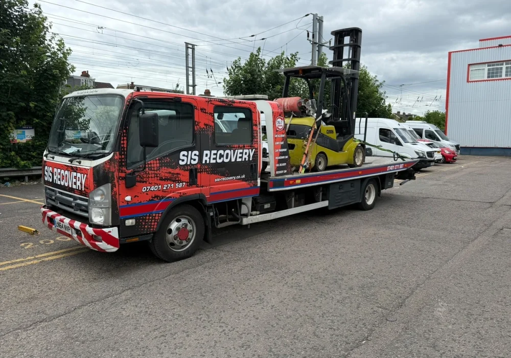 emergency forklift transport in bedfordshire